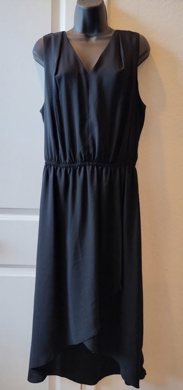 Kenneth Cole New York Sleeveless Black V-Neck faux wrap Dress Sz 12